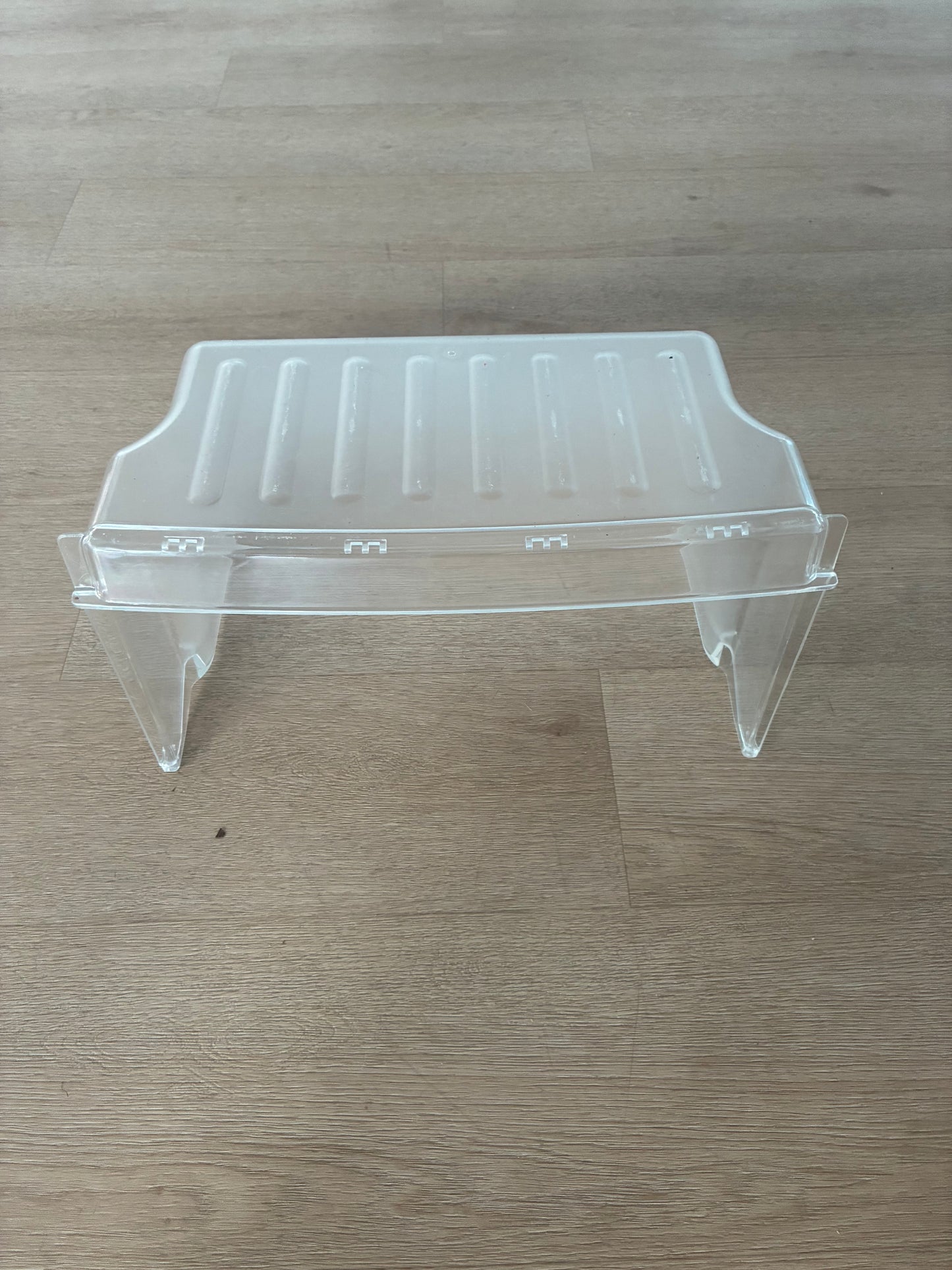 1448210 1449981 50291957004 Electrolux Kelvinator Simpson Westinghouse fridge lower crisper bin bottom vegetable drawer rear case base