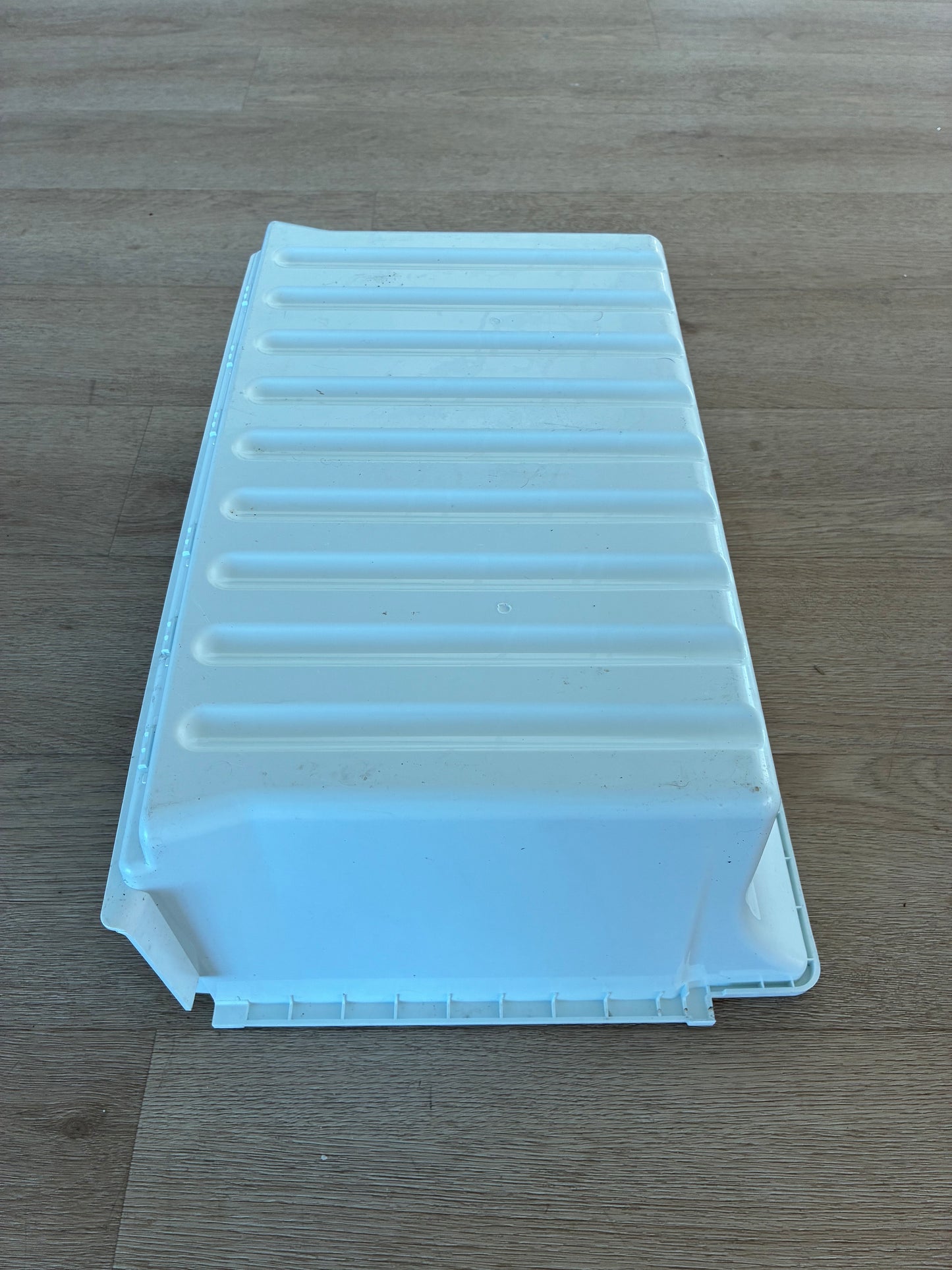 1451495 1456583 Westinghouse fridge BOTTOM FREEZER BIN lower drawer - REAR CASE ONLY