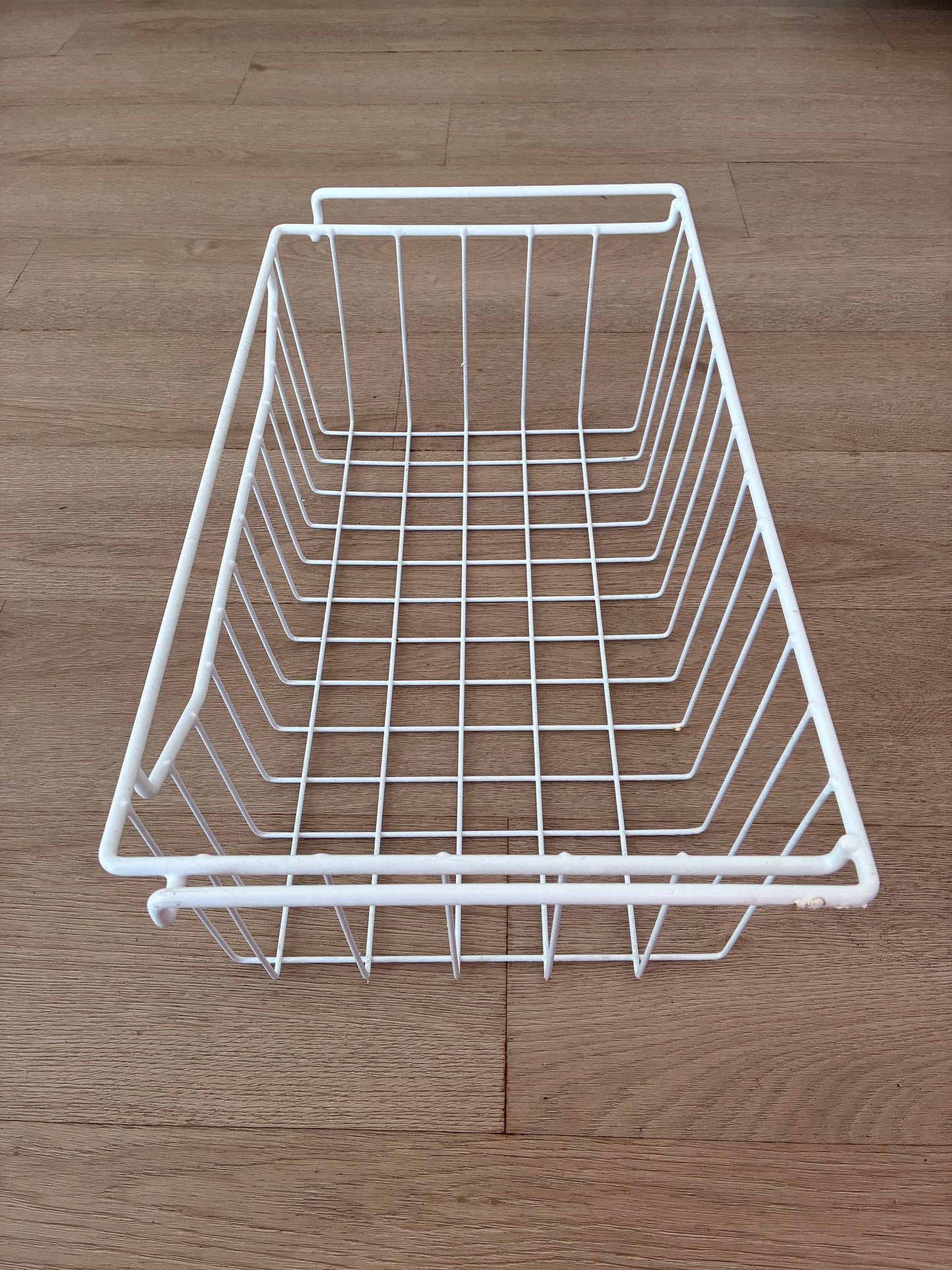 877932 Fisher & Paykel fridge freezer wire lower basket bottom drawer FITS E442B 680mm CABINETS
