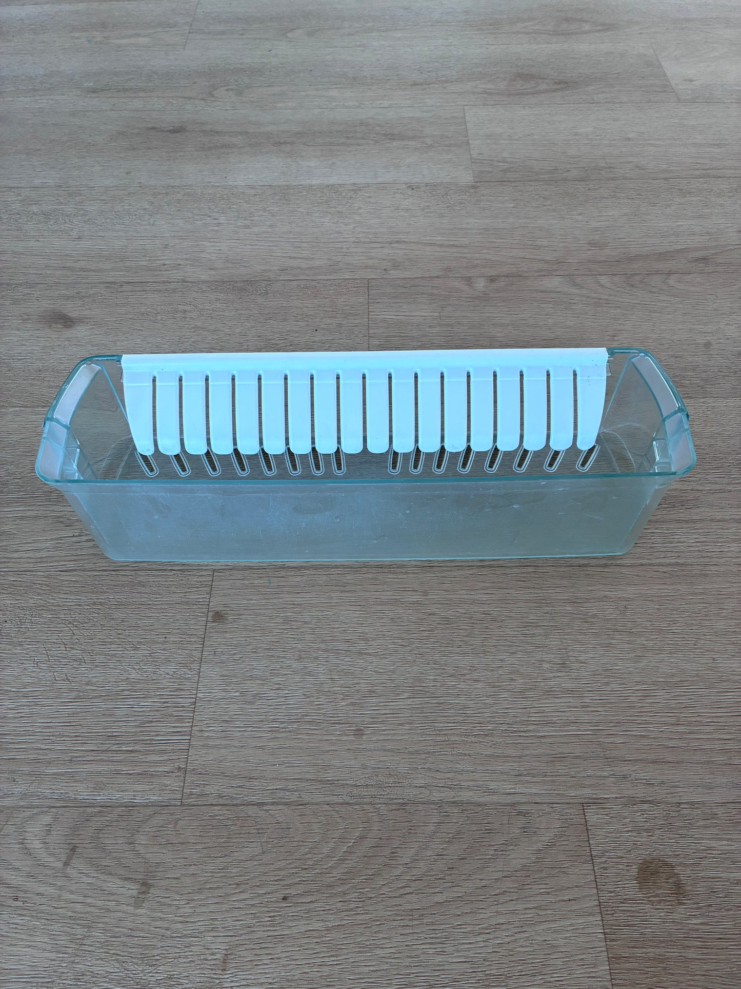 1443406 1443409 Westinghouse fridge door bottle bin shelf insert guard tray