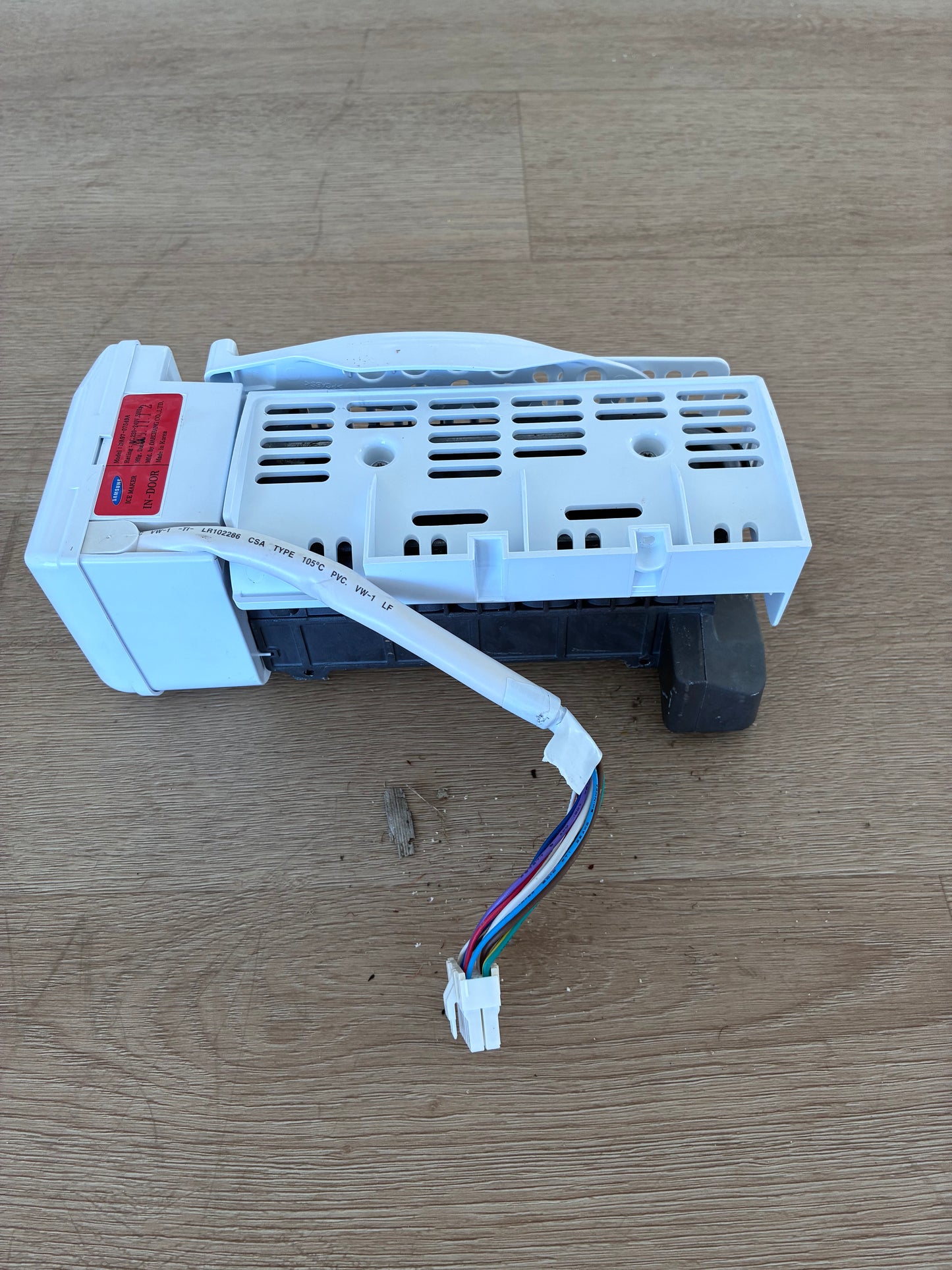 DA97-07549A Samsung fridge freezer ice maker