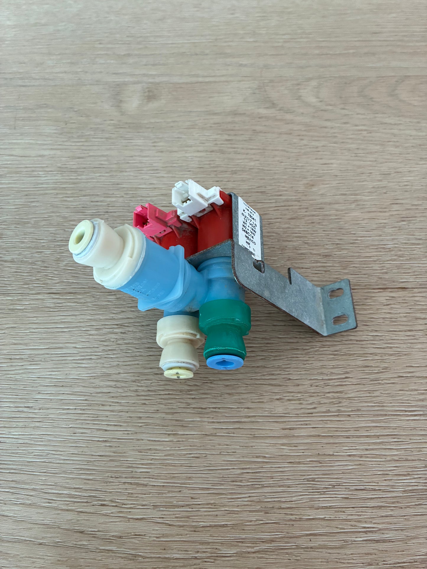 820718 Fisher & Paykel fridge freezer I&W ice water solenoid dual valve