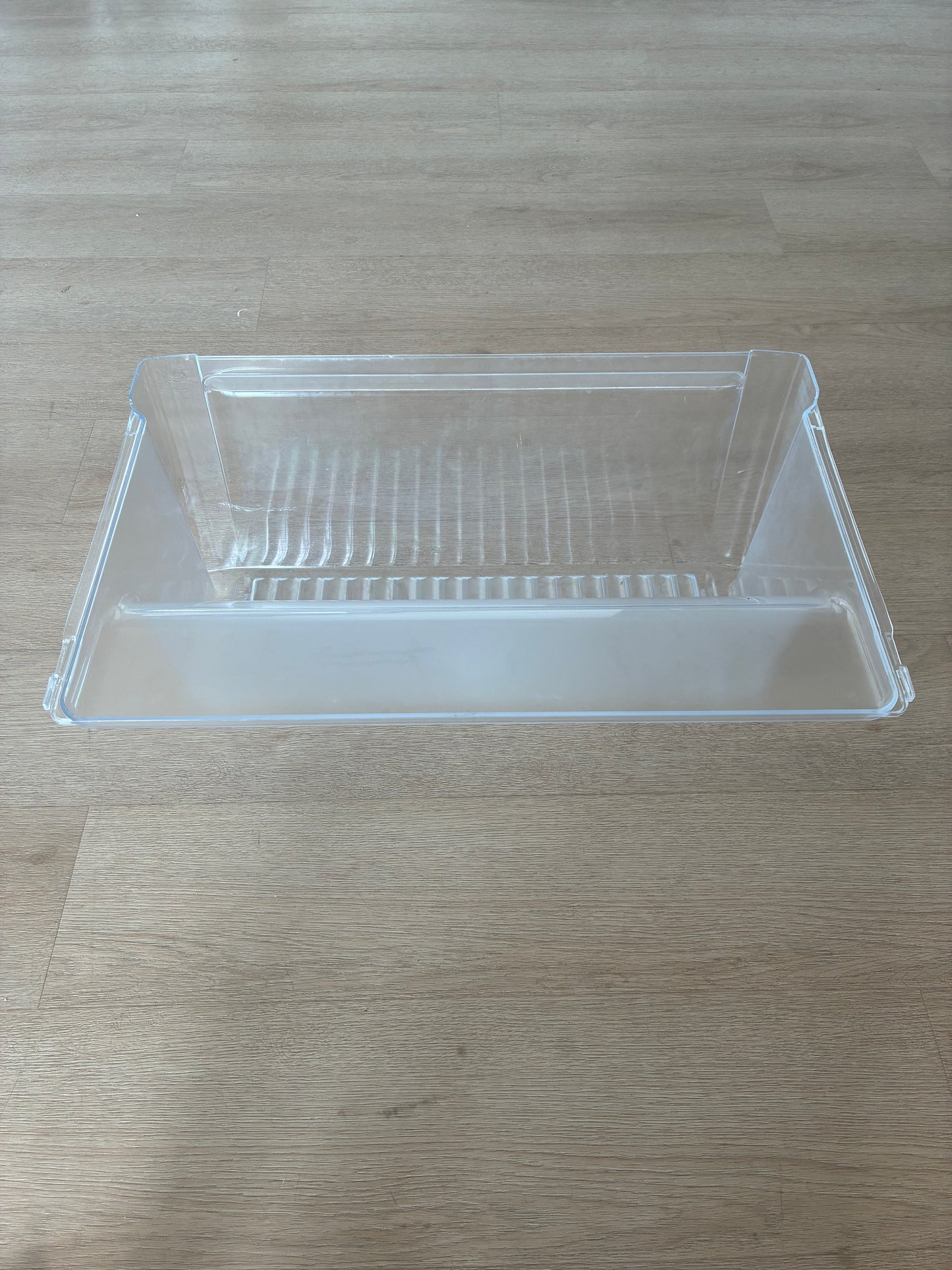 1446082 1448012 4055922209 Kelvinator Simpson fridge moulded crisper bin vegetable drawer storage container