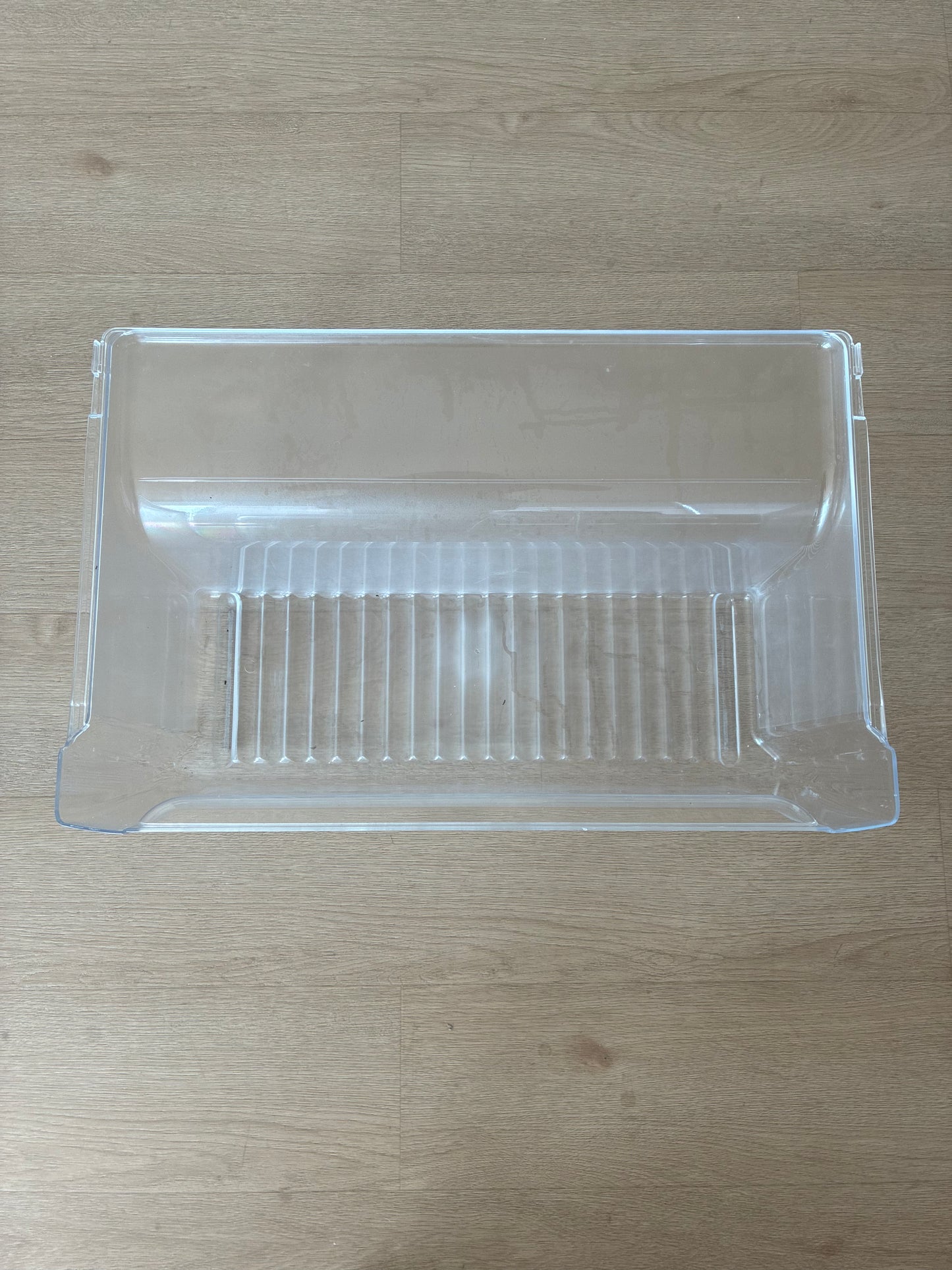 1446082 1448012 4055922209 Kelvinator Simpson fridge moulded crisper bin vegetable drawer storage container