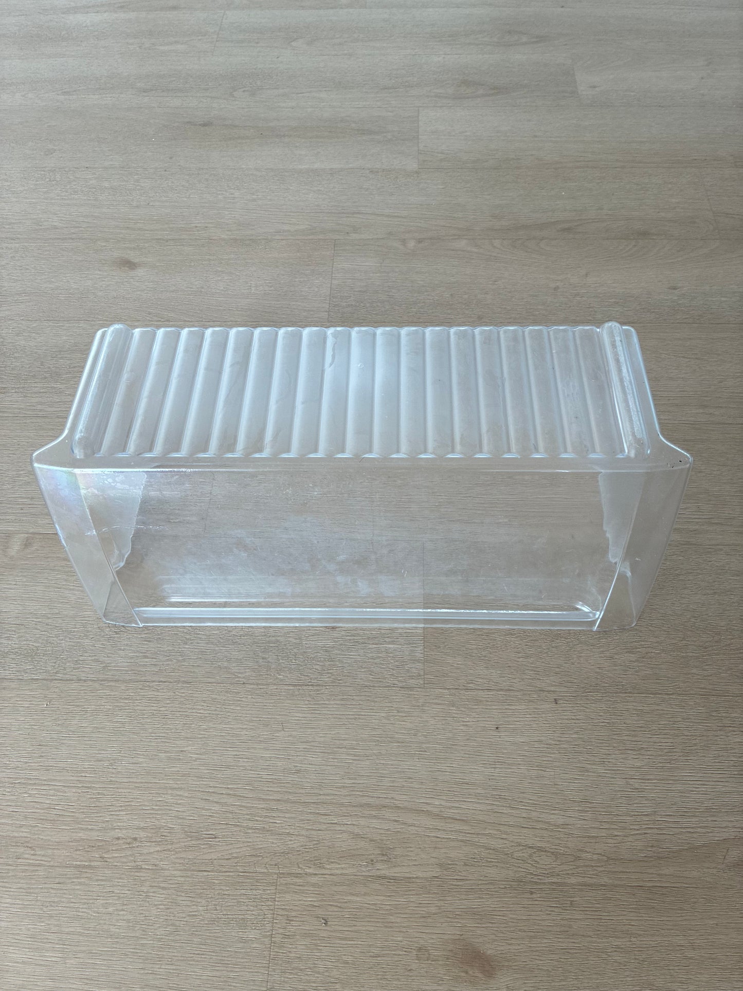1446082 1448012 4055922209 Kelvinator Simpson fridge moulded crisper bin vegetable drawer storage container