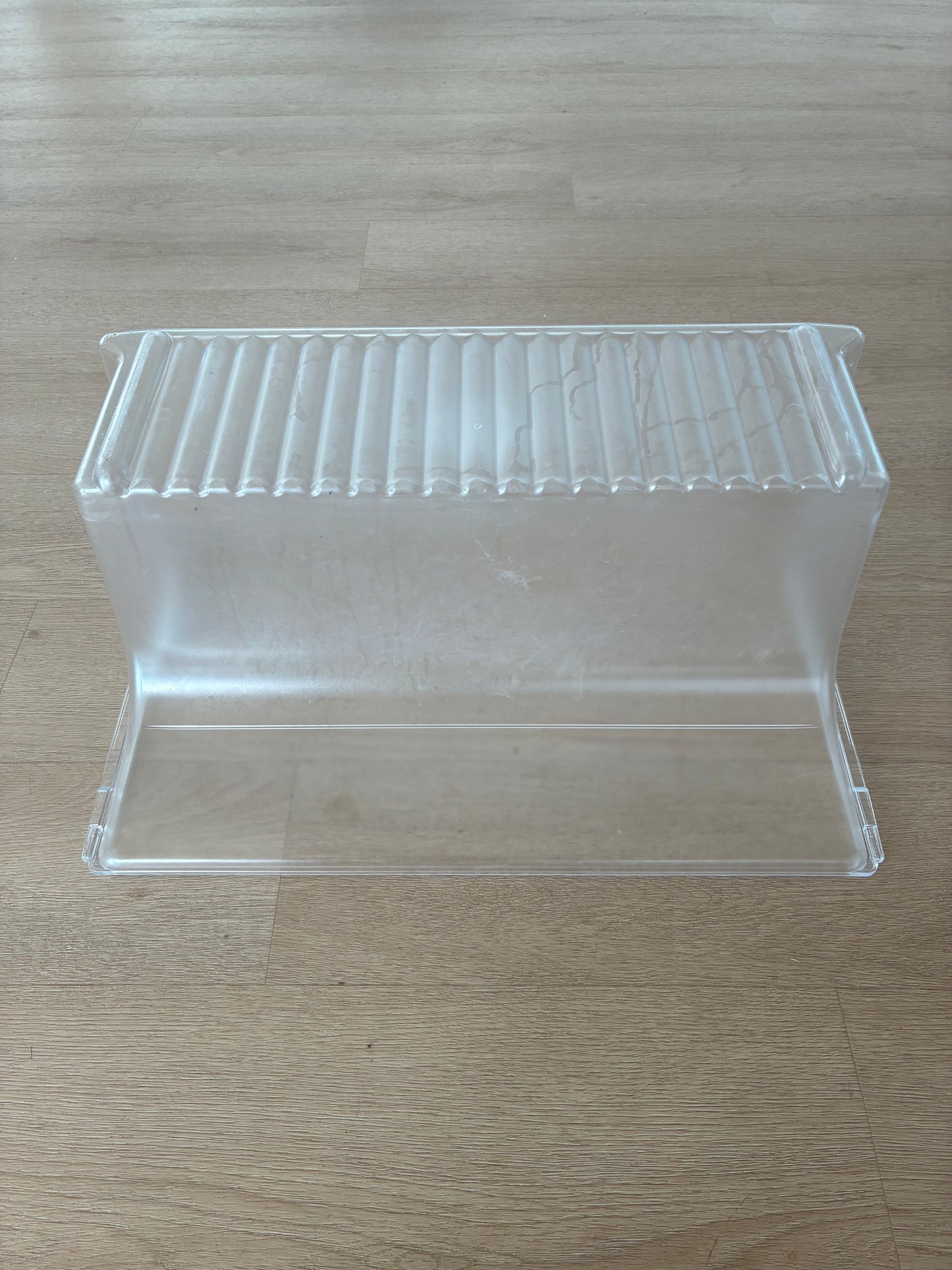 1446082 1448012 4055922209 Kelvinator Simpson fridge moulded crisper bin vegetable drawer storage container