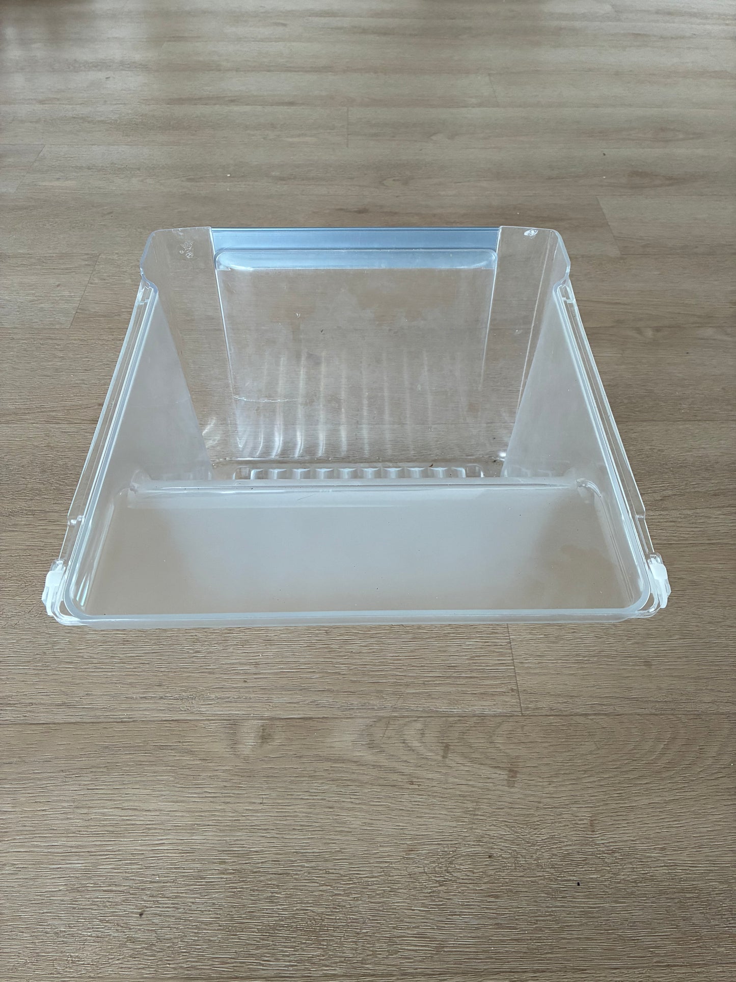 1441852 85814480118 Electrolux fridge freezer crisper bin vegetable drawer storage container