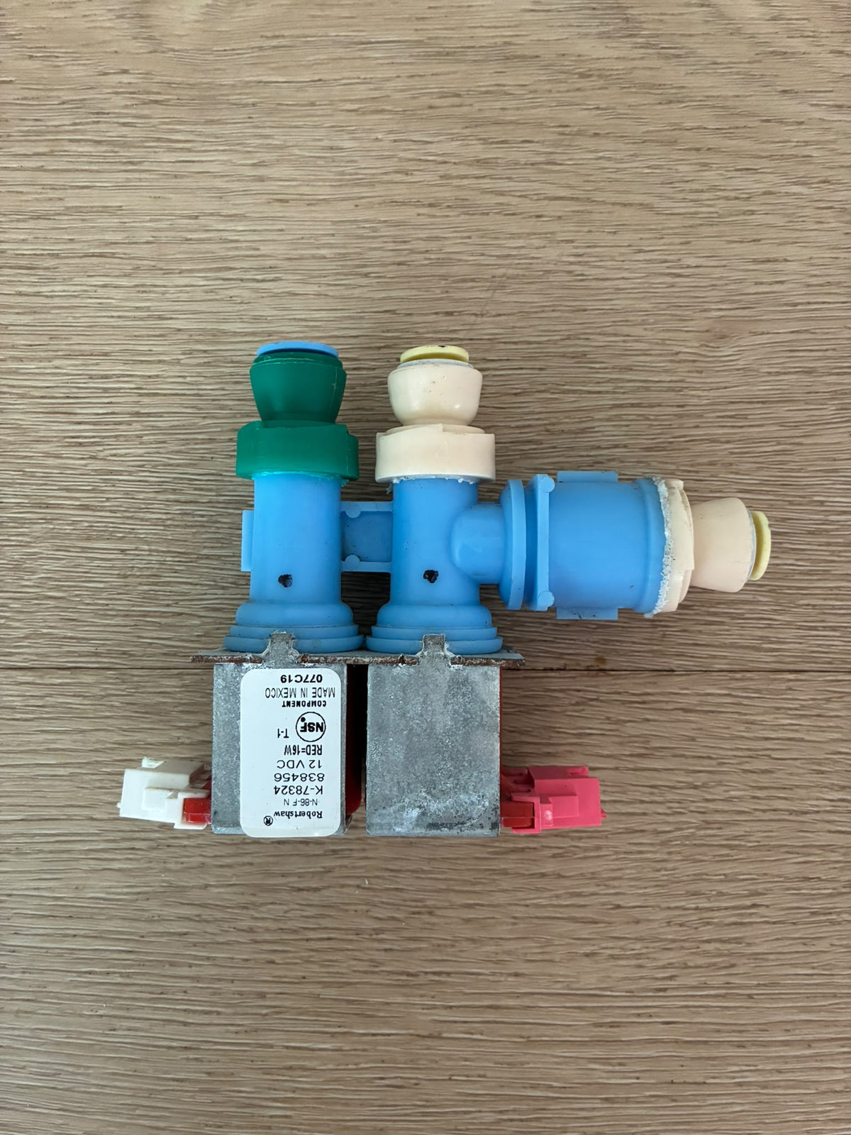 838456 Fisher & Paykel fridge freezer I&W ice water solenoid inline valve assembly