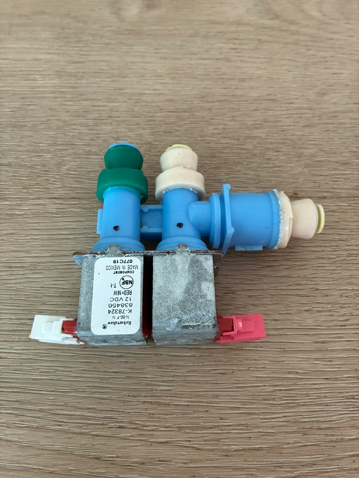 838456 Fisher & Paykel fridge freezer I&W ice water solenoid inline valve assembly