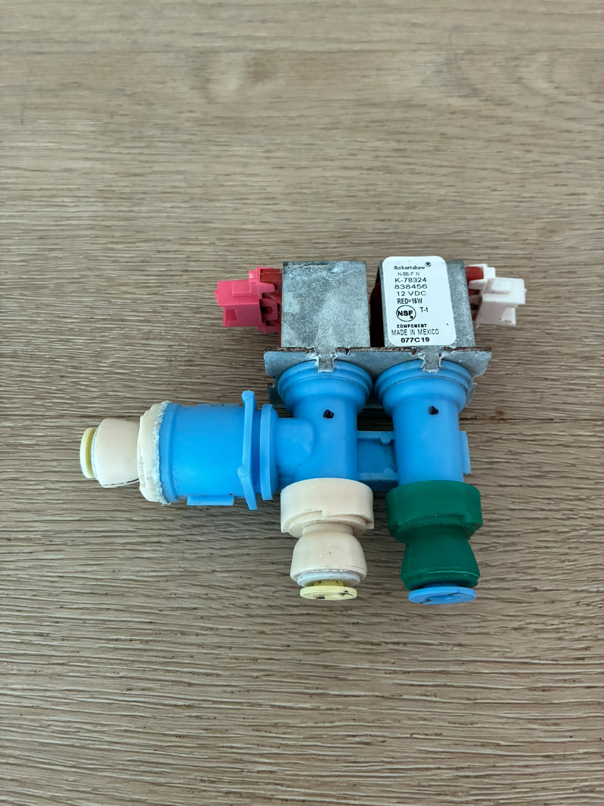 838456 Fisher & Paykel fridge freezer I&W ice water solenoid inline valve assembly