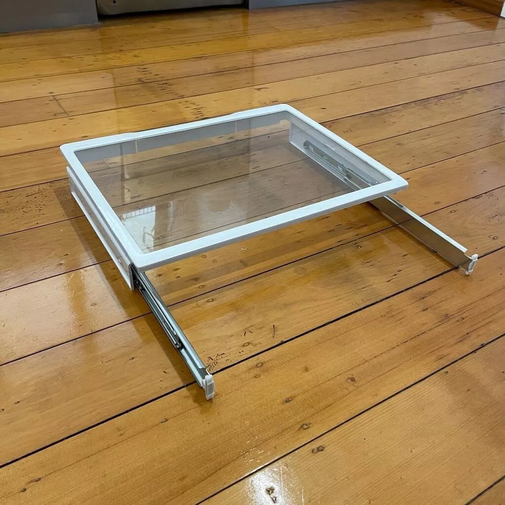 1453013 Westinghouse fridge freezer UPPER CRISPER COVER glass shelf FITS WSE6970 WSE7000